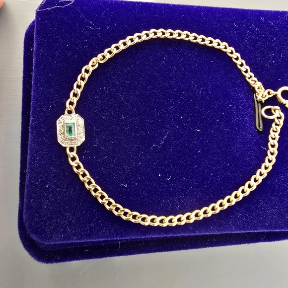Two Tone Gold Plated Lab Created Emerald Bracelet. 6.75In - Picture 4 of 4